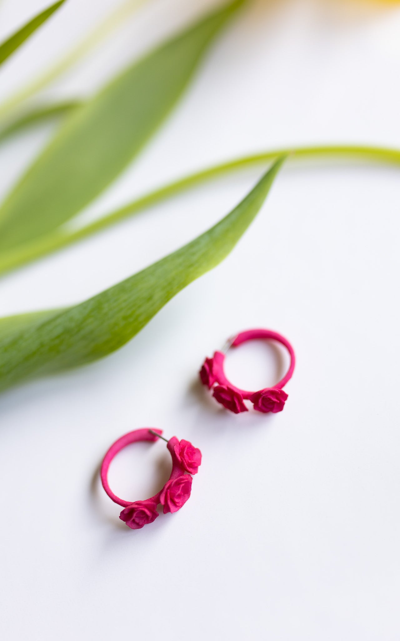 Boucles d'oreilles ornées de roses I Mini-Flamenco