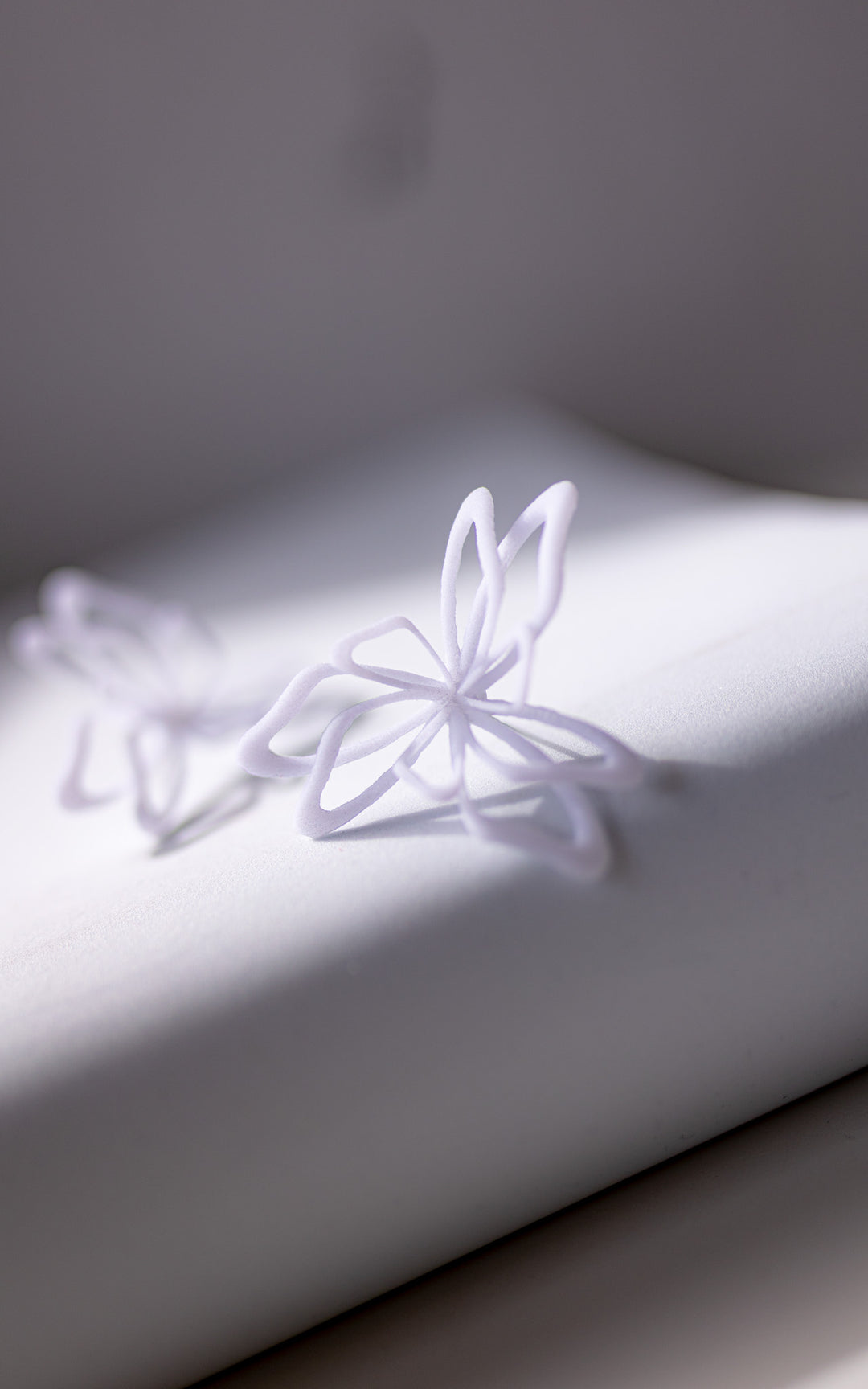 FAIRY – Boucles d’oreilles féériques grand format en nylon recyclé