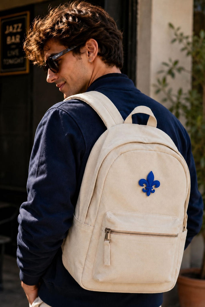 Épinglette Fleur de Lys Québec — Symbole historique, pièce de caractère